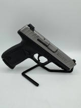 SMITH & WESSON SD9 VE 9MM LUGER (9x19 PARA) - 2 of 3