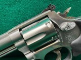 SMITH & WESSON 686-5 .357 MAG - 3 of 3