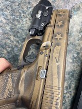 GLOCK 19 9MM LUGER (9x19 PARA) - 1 of 3