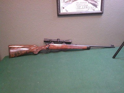 WINCHESTER Pre 64 Model 70 Featherweight .30-06 SPRG