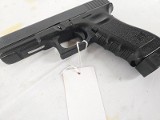 GLOCK G22 Gen 3 w/Magazine .40 S&W - 3 of 3