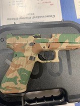 GLOCK 45 GEN 5 9MM LUGER (9x19 PARA) - 3 of 3 GLOCK 45 GEN 5 9MM LUGER (9x19 PARA) - 3 of 3