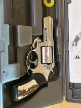 RUGER SP101 .357 MAG