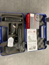 SMITH & WESSON M&P9 PRO SERIES C.O.R.E. 9MM LUGER (9x19 PARA)