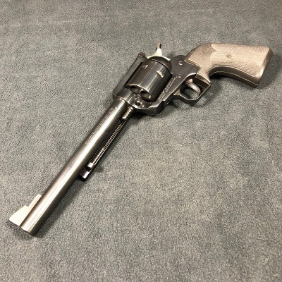 RUGER NEW MODEL SUPER BLACKHAWK .44 MAGNUM
