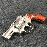 SMITH & WESSON 60-3 .38 SPL - 2 of 2