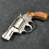 SMITH & WESSON 60 .38 SPL - 2 of 2
