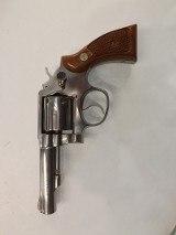 SMITH & WESSON 64 .38 SPL - 2 of 3