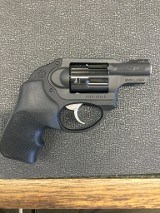 RUGER LCR 9MM LUGER (9x19 PARA)