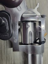 RUGER REDHAWK .41 REM MAG - 2 of 3