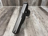GLOCK 22 GEN 4 40 Smith & Wesson - 3 of 3