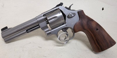 SMITH & WESSON 625-6 .45 ACP