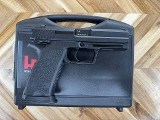 HECKLER & KOCH USP45 V1 .45 ACP