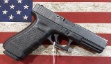 GLOCK G22 GEN 4 .40 S&W - 2 of 2