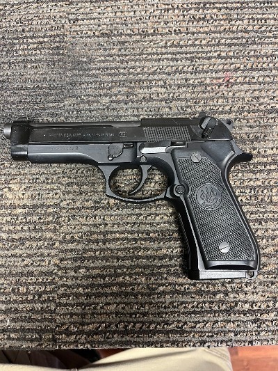 BERETTA 92FS 9MM LUGER (9x19 PARA)