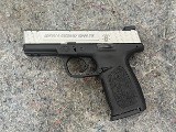 SMITH & WESSON SD40VE 40 Smith & Wesson - 2 of 3