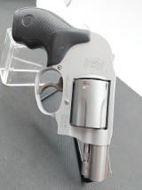 SMITH & WESSON 638-3 Airweight .38 SPL - 2 of 3