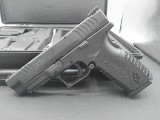 SPRINGFIELD ARMORY XD(M) 4.5" .40 S&W - 2 of 3