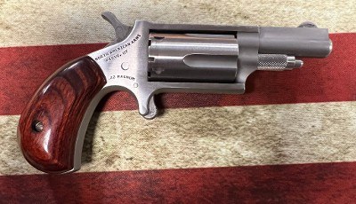 NORTH AMERICAN ARMS Mini Revolver .22 LR/.22 WMR