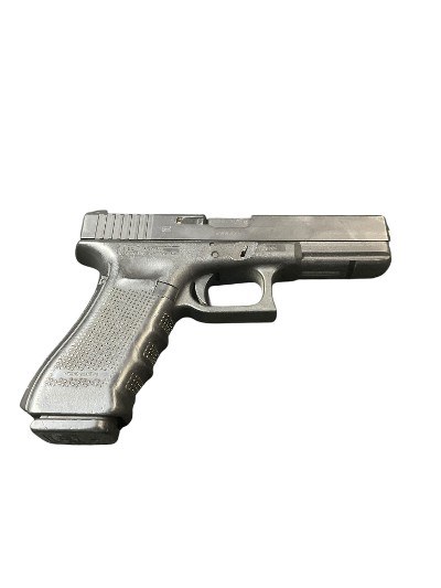 GLOCK G17 GEN 4 9MM LUGER (9x19 PARA)