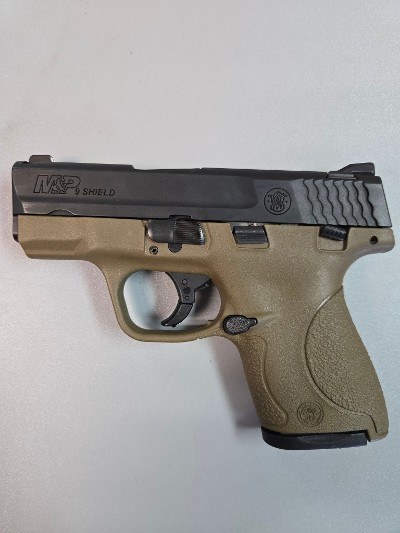 SMITH & WESSON M&P 9 SHIELD 9MM LUGER (9x19 PARA)