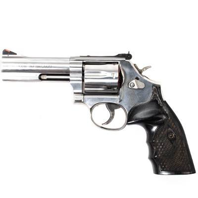 SMITH & WESSON 686-6 .357 MAG