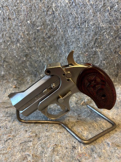 BOND ARMS TEXAS DEFENDER .45 LC/.410 GA