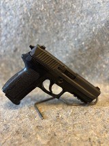 SIG SAUER SP2022 9MM LUGER (9x19 PARA) - 2 of 3