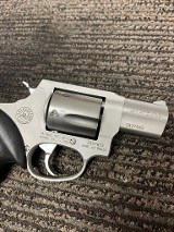 TAURUS 85 Ultra-Lite .38 SPL - 3 of 3