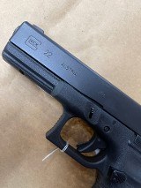 GLOCK 22 .40 S&W - 2 of 3