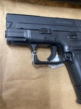 SPRINGFIELD ARMORY XD-9 sub compact 9MM LUGER (9x19 PARA) - 2 of 3