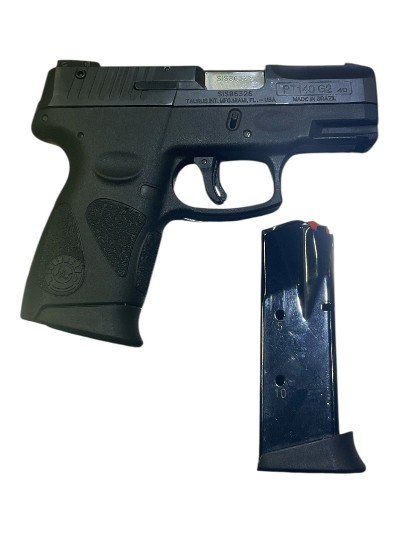 TAURUS PT140 MILLENNIUM G2 .40 S&W
