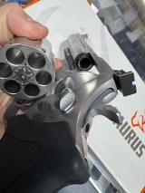 TAURUS 44 .44 MAGNUM - 2 of 3