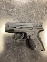 SPRINGFIELD ARMORY XD9 sub compact 9MM LUGER (9x19 PARA) - 2 of 3