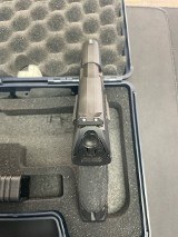 WALTHER PPQ 40 Smith & Wesson - 2 of 3