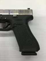 GLOCK G22 GEN 5 .40 CALIBER - 2 of 3