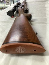 WINCHESTER 70 .25-06 REM - 2 of 3