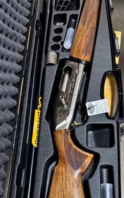 BROWNING Maxus II Ultimate 12 GA