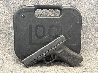GLOCK 22 GEN 3 40 Smith & Wesson
