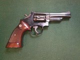 SMITH & WESSON Model 19-3 .357 MAG