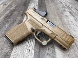 SPRINGFIELD ARMORY HELLCAT PRO 9MM LUGER (9x19 PARA) - 2 of 3
