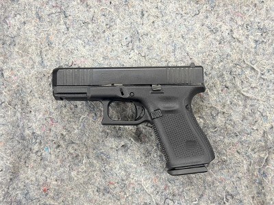 GLOCK 19 GEN 5 9MM LUGER (9x19 PARA)
