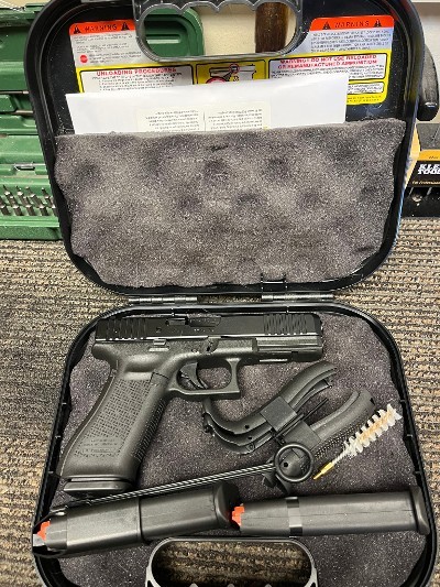 GLOCK G22 GEN 5 .40 S&W