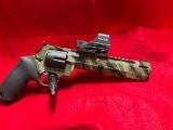 TAURUS RAGING HUNTER .44 MAGNUM - 3 of 3