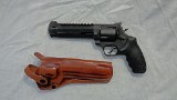 TAURUS RAGING HUNTER .454 CASULL