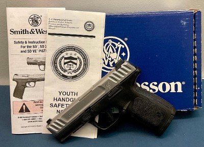 SMITH & WESSON SD9 2.0 9MM LUGER (9x19 PARA)