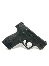 SMITH & WESSON m&p 40 shield .40 S&W - 2 of 3