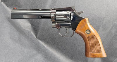 DAN WESSON FIREARMS 15 .357 MAG