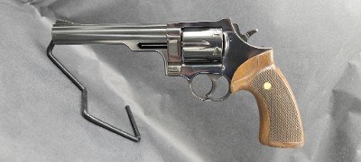 DAN WESSON FIREARMS 15 .357 MAG