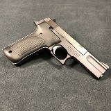 SMITH & WESSON 422 .22 LR - 2 of 2